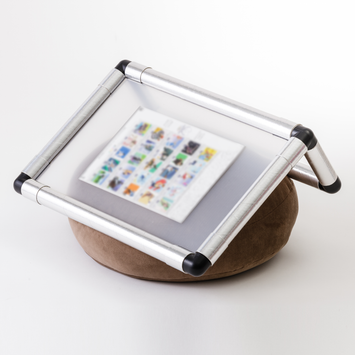 紙管リラックステーブル(足付きタイプ)